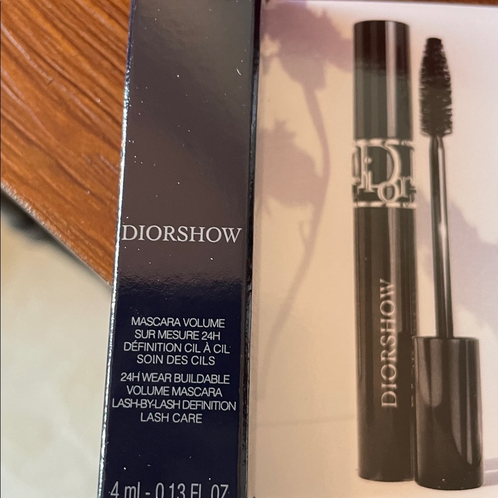 DIOR Red Bag Bonus mini Mascara, perfume‎ vial, VIP 4Pc Travel Gift Set - Picture 6 of 12